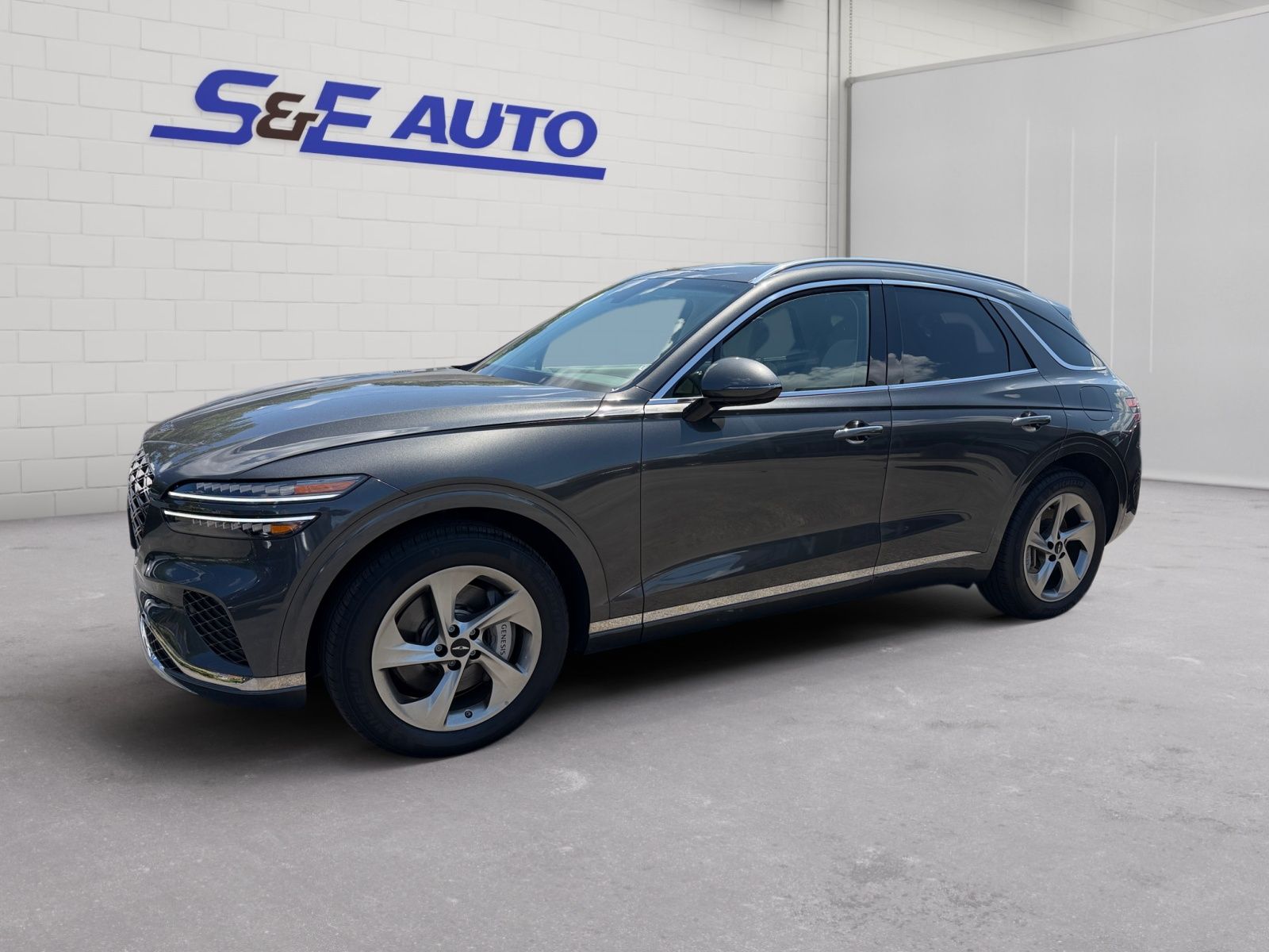 2026 GENESIS GV70 Select