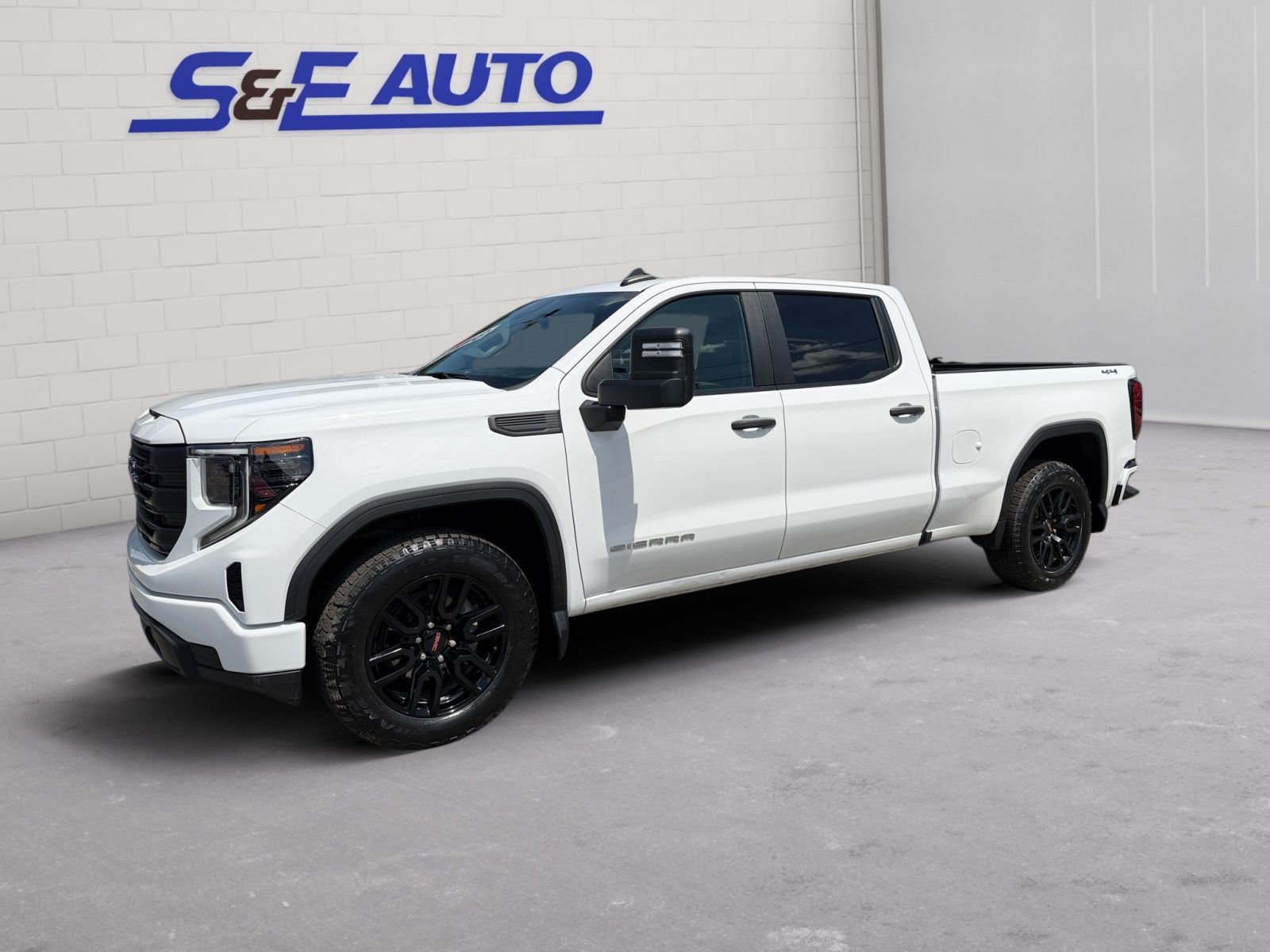2024 GMC Sierra 1500 Pro