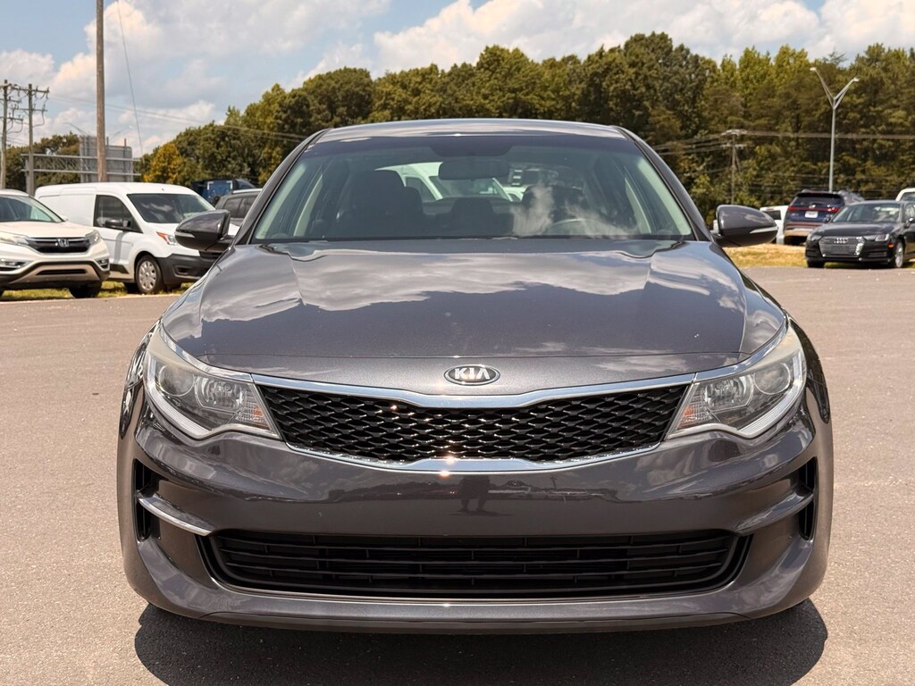Used 2017 Kia Optima LX Sedan