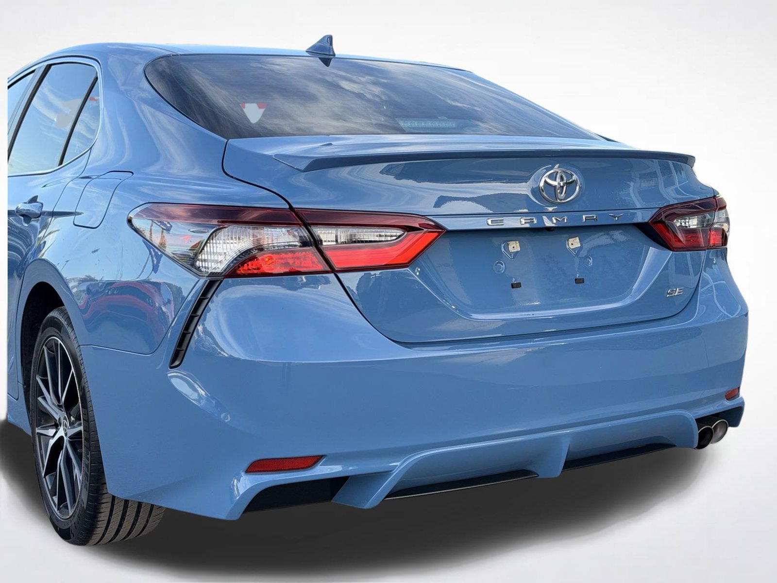 Used 2024 Toyota Camry SE Sedan