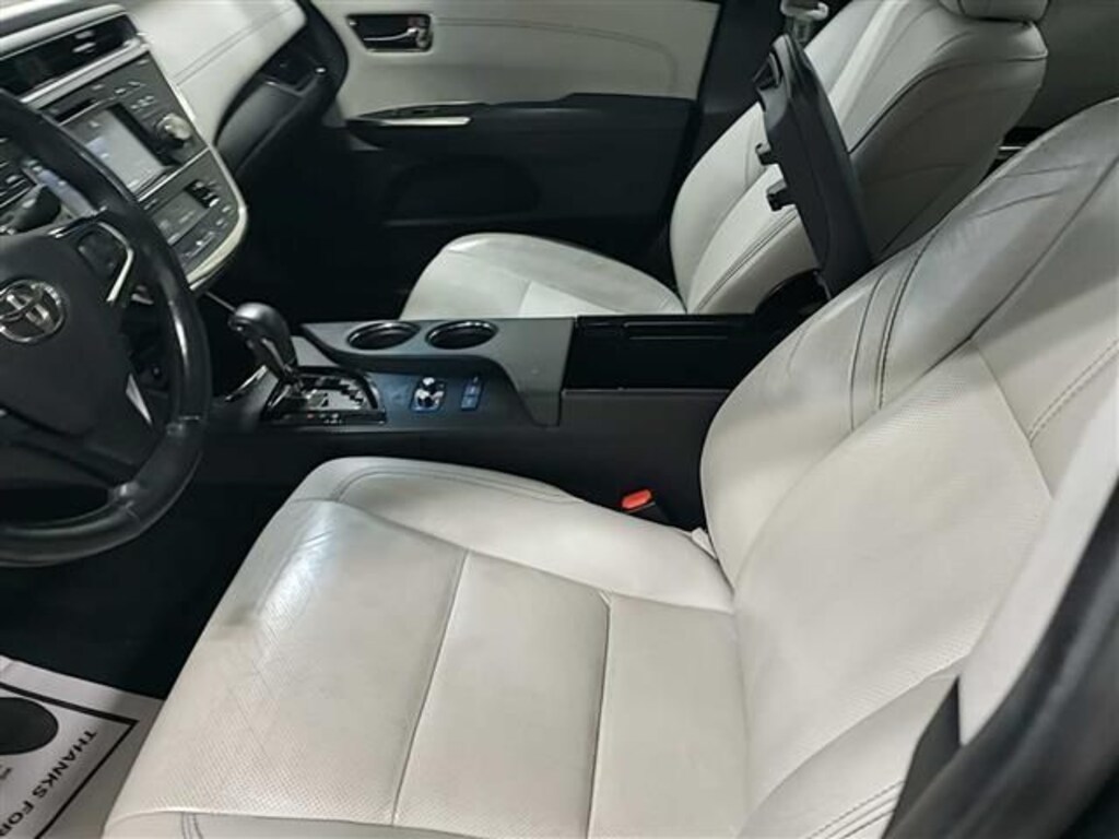 Used 2017 Toyota Avalon Limited Sedan