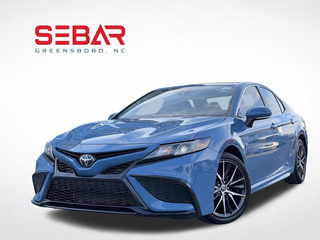 Used 2024 Toyota Camry SE Sedan