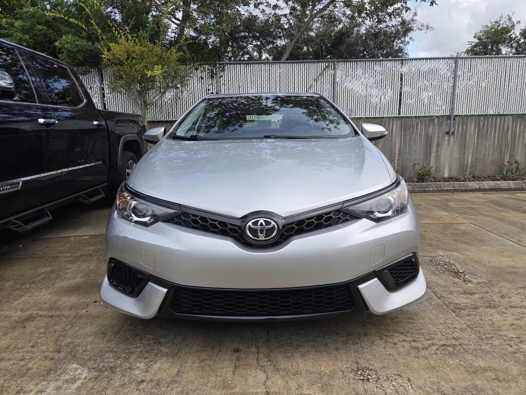 Used 2018 Toyota Corolla iM Base Hatchback