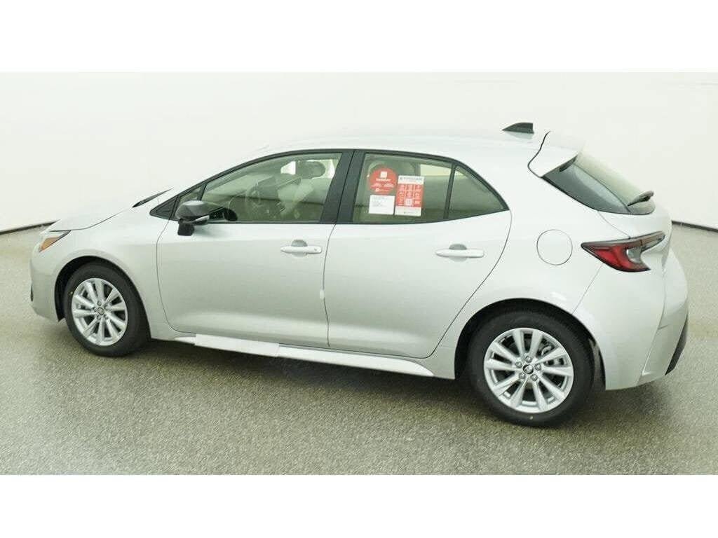 New 2027 Toyota Corolla Hatchback SE SE 5Dr HATCHBACK