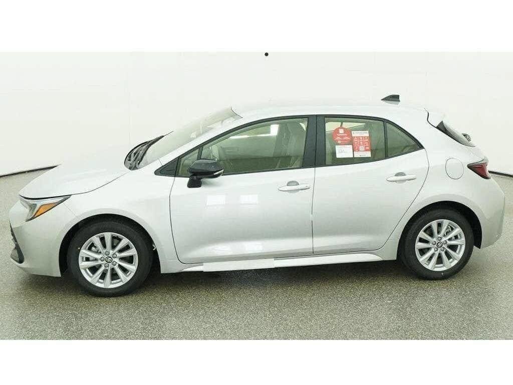 New 2027 Toyota Corolla Hatchback SE SE 5Dr HATCHBACK
