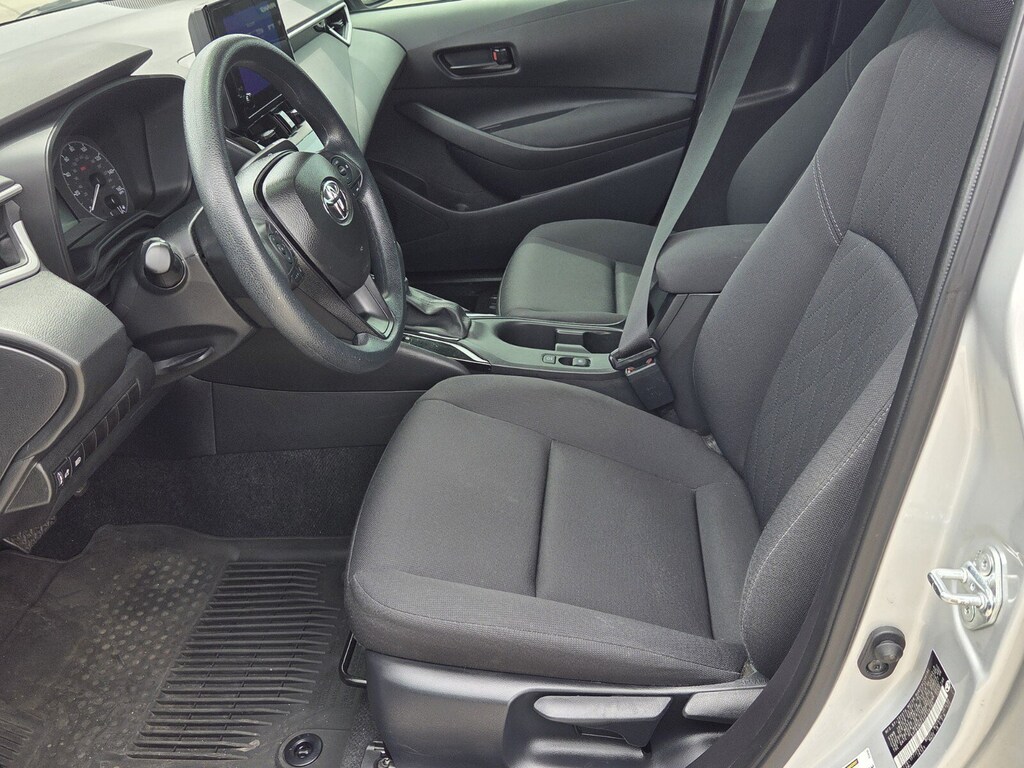 Certified 2025 Toyota Corolla LE Sedan