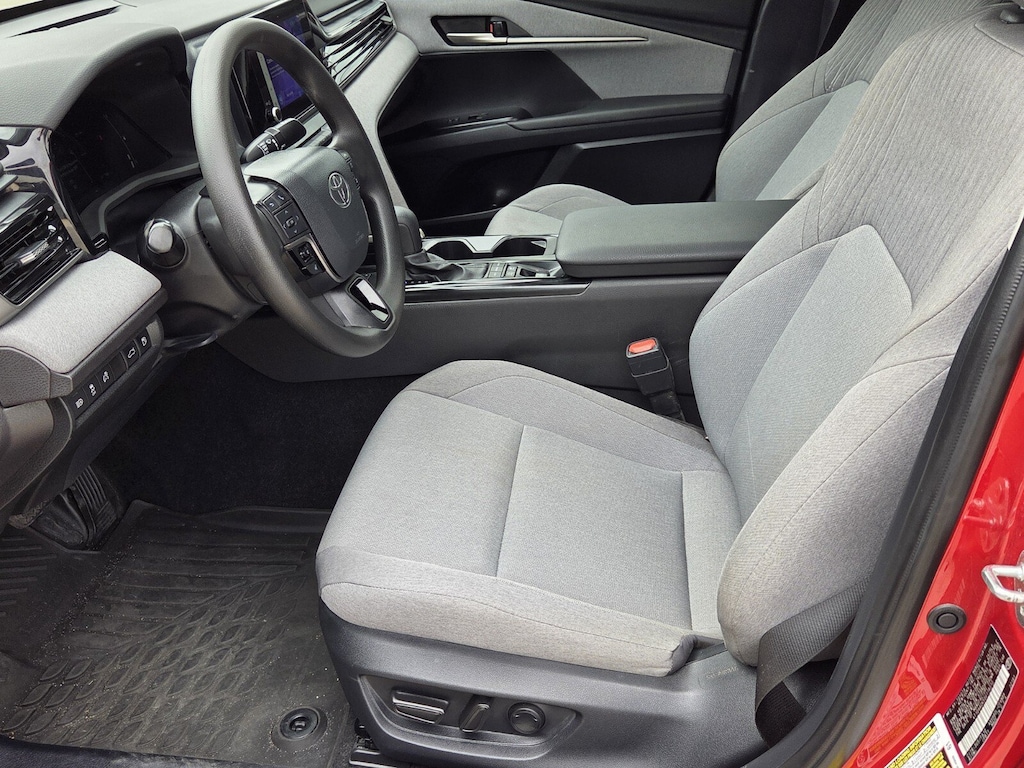 Used 2025 Toyota Camry LE Car