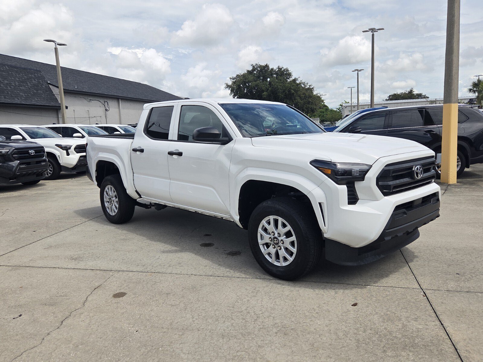 2025 Toyota Tacoma SR