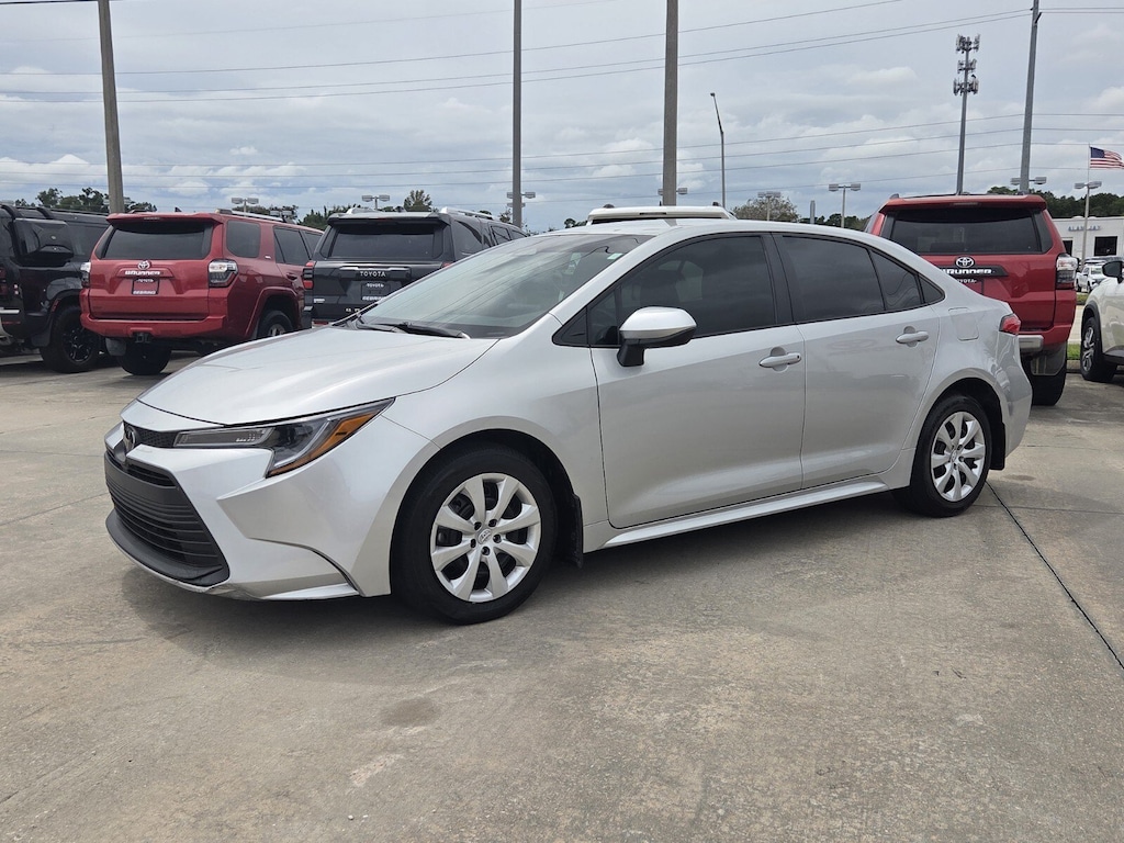 Certified 2025 Toyota Corolla LE Sedan