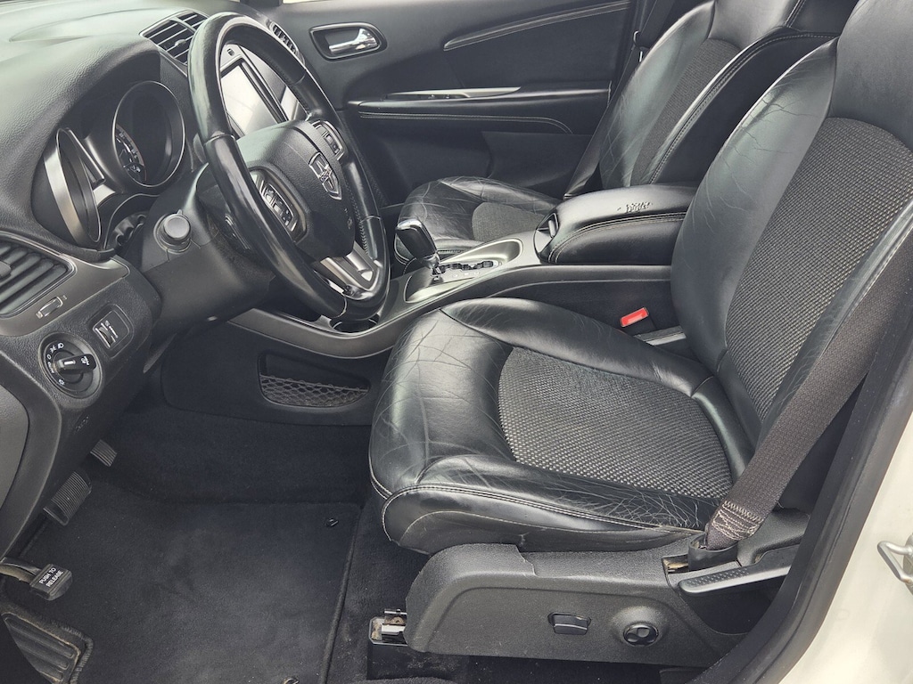 Used 2018 Dodge Journey Crossroad SUV