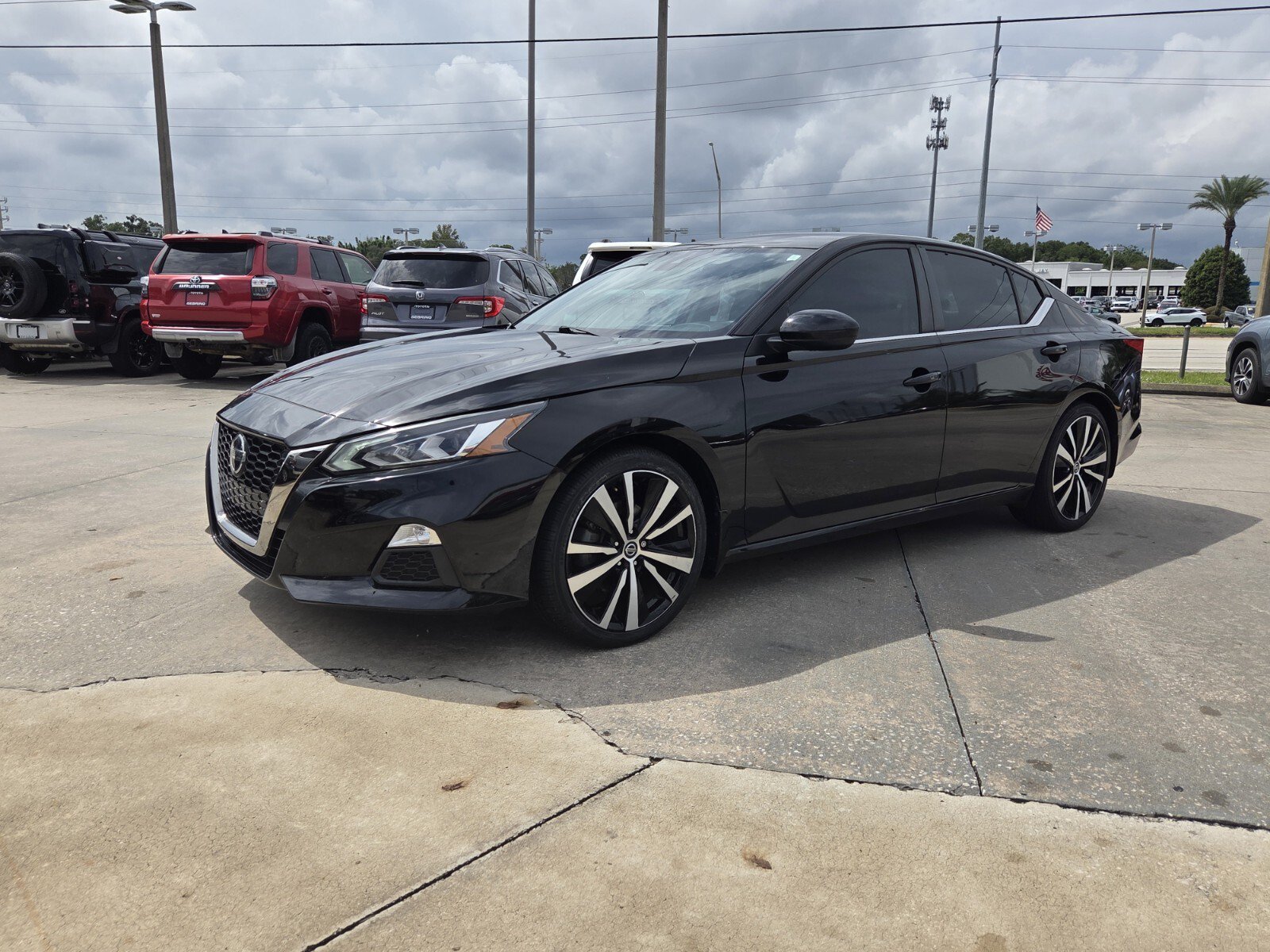Used 2022 Nissan Altima 2.5 SR Sedan