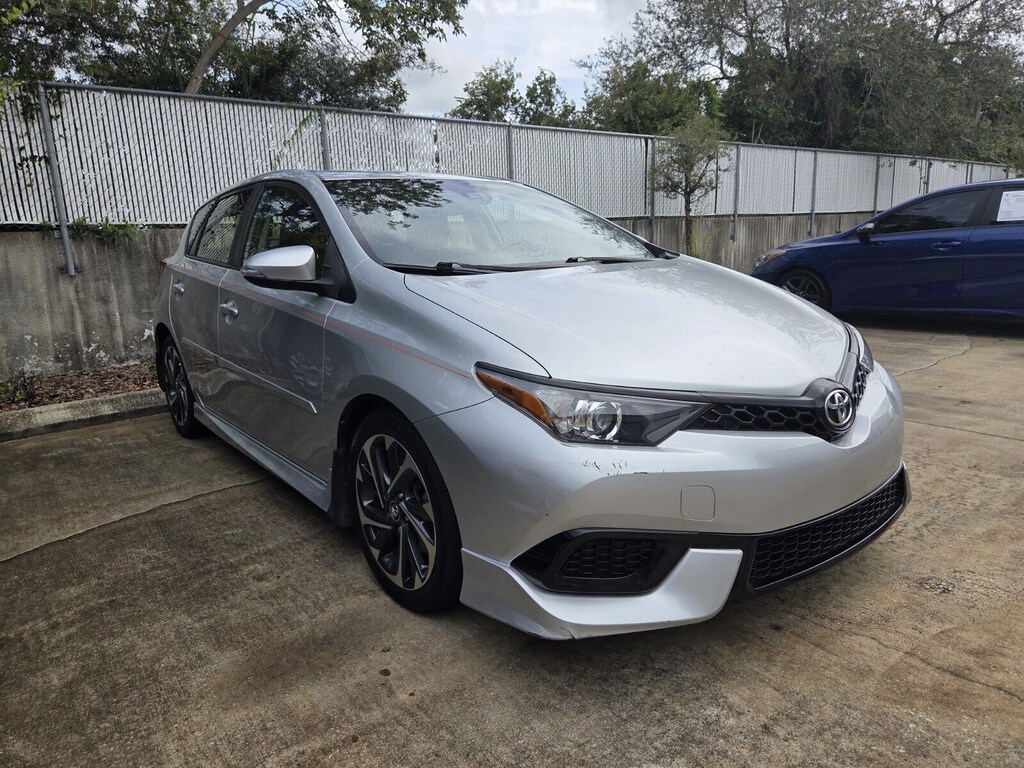 Used 2018 Toyota Corolla iM Base Hatchback