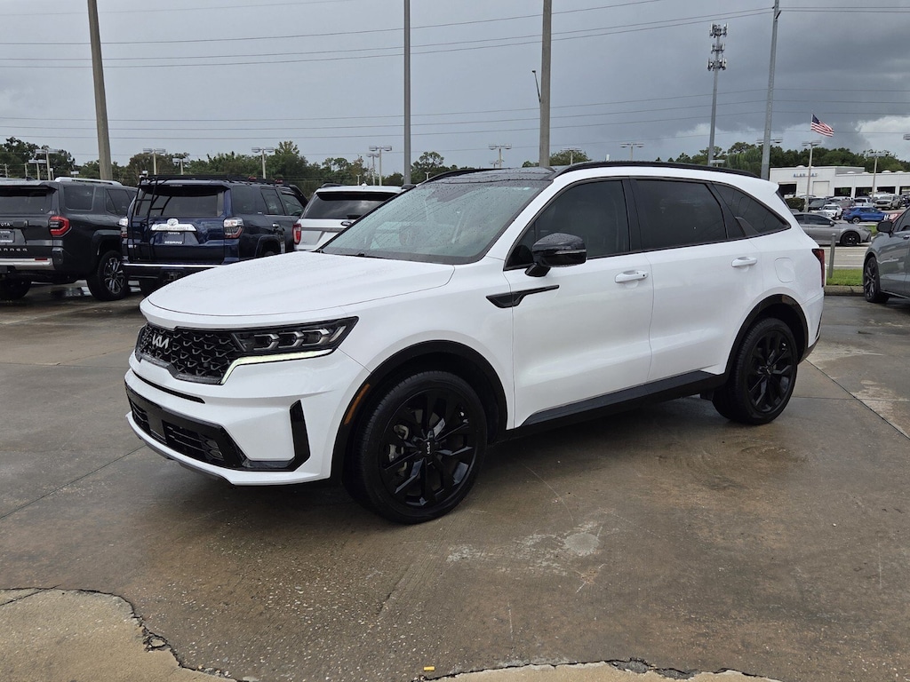 Used 2023 Kia Sorento SX SUV