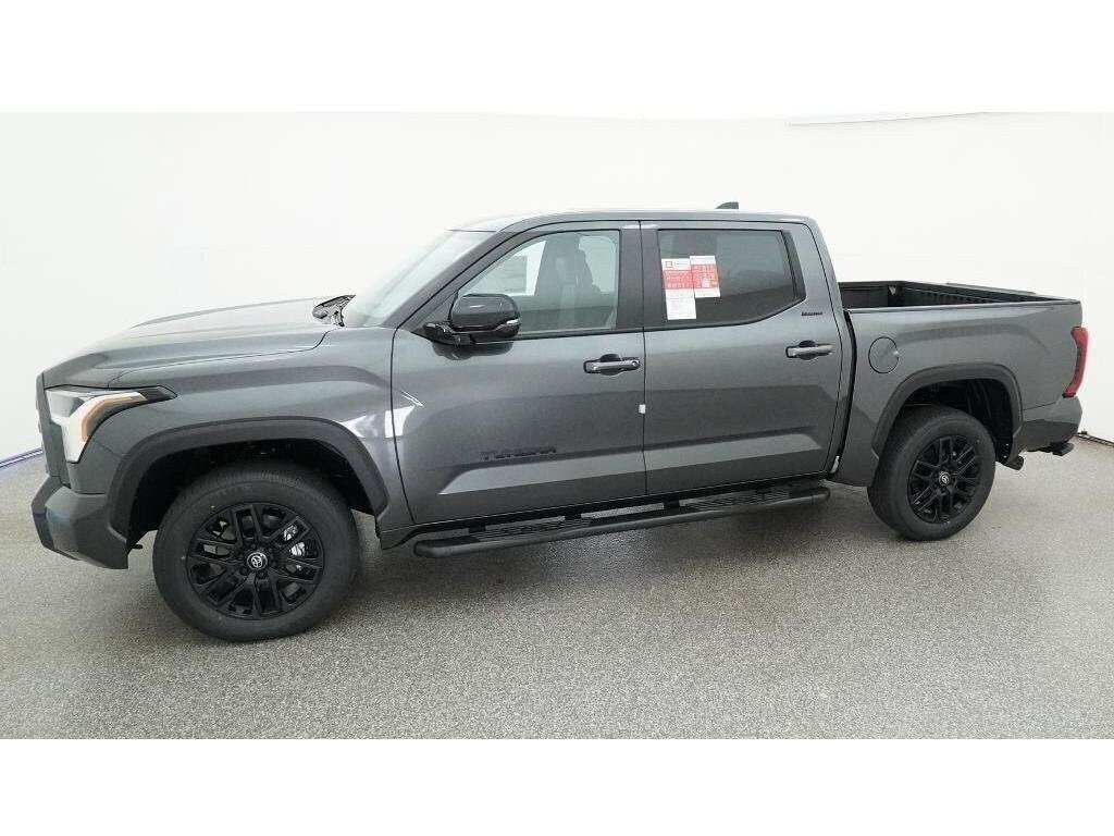 New 2026 Toyota Tundra Limited LIMITED CREWMAX 5.5