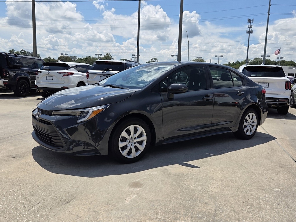 Certified 2025 Toyota Corolla LE Car