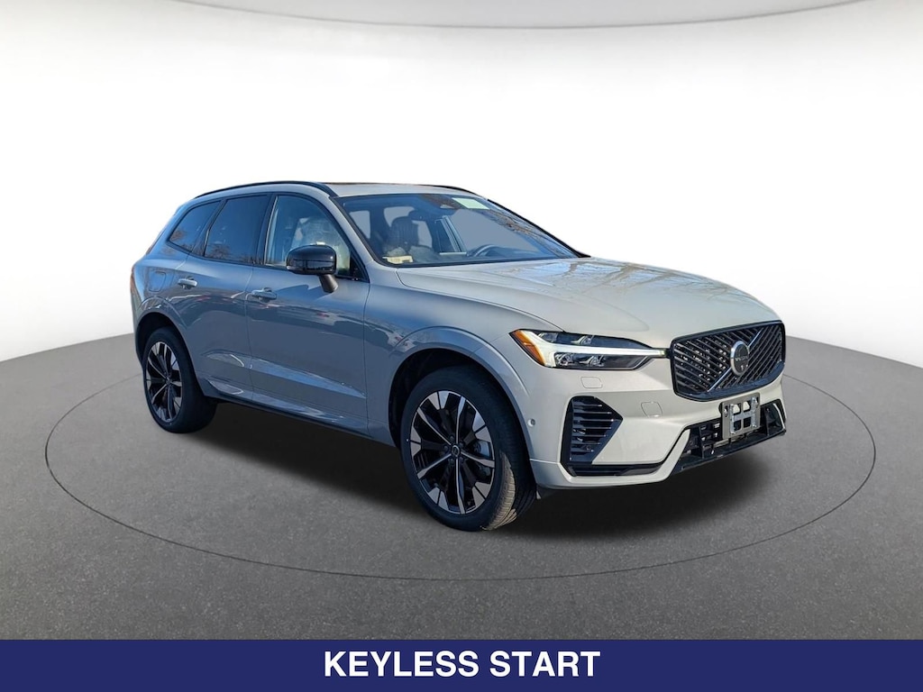 New 2026 Volvo XC60 plug-in hybrid T8 Plus SUV