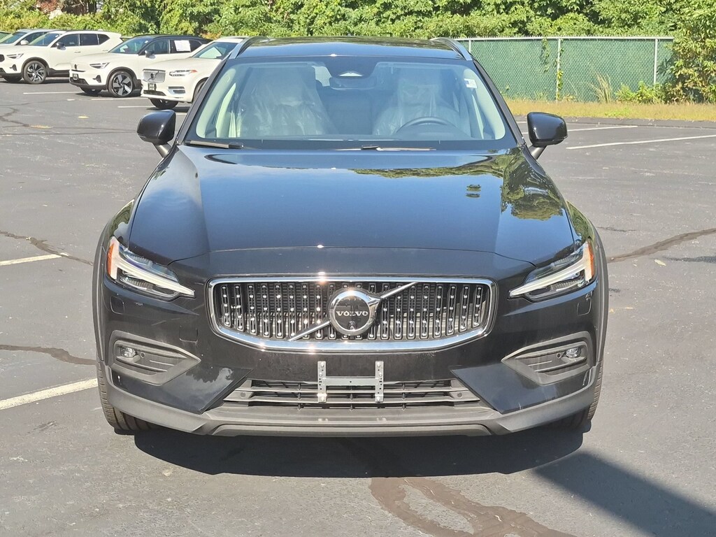 New 2026 Volvo V60 Cross Country B5 Plus Wagon