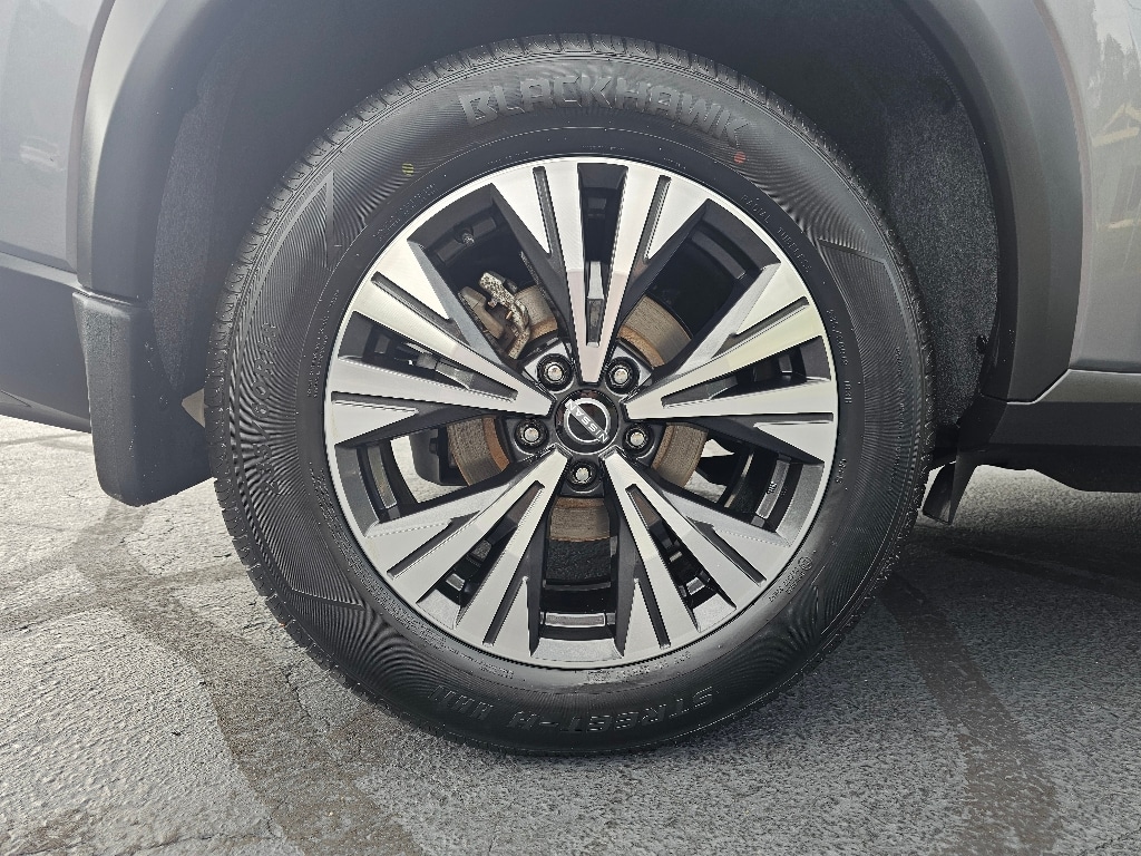 2023 Nissan Rogue SV - Photo 27