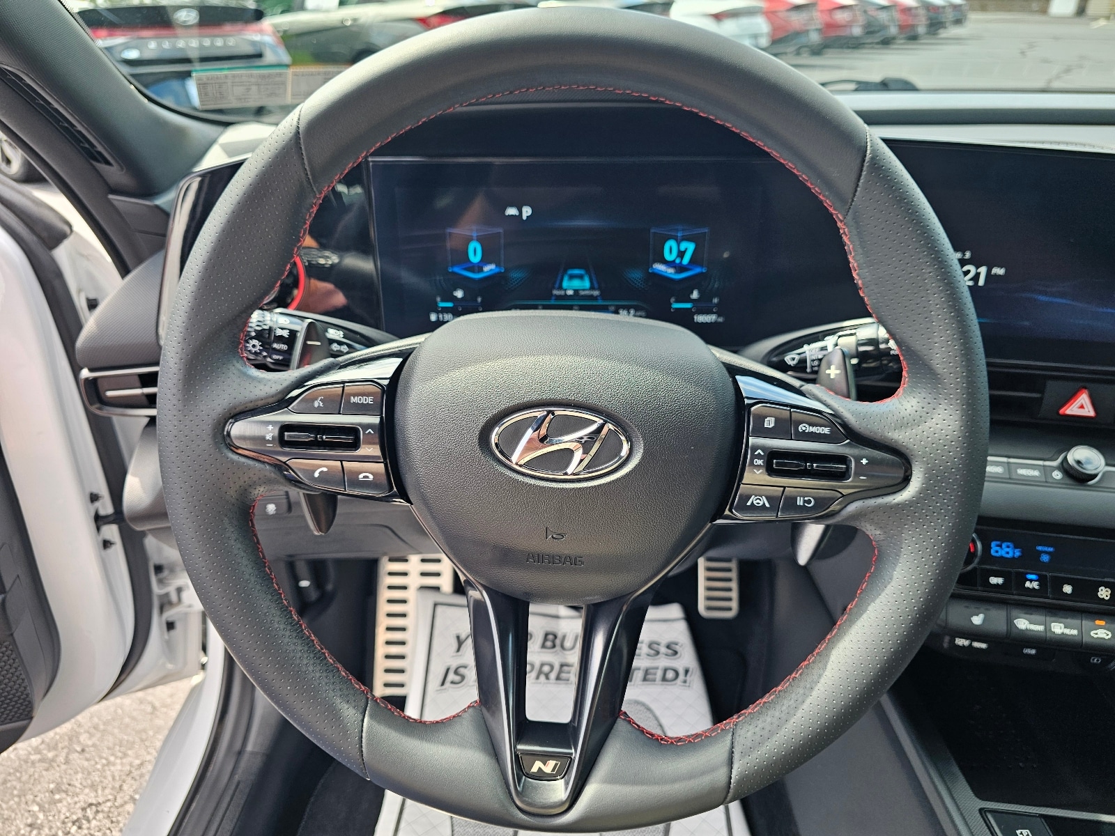 2023 Hyundai Elantra N Line - Photo 21