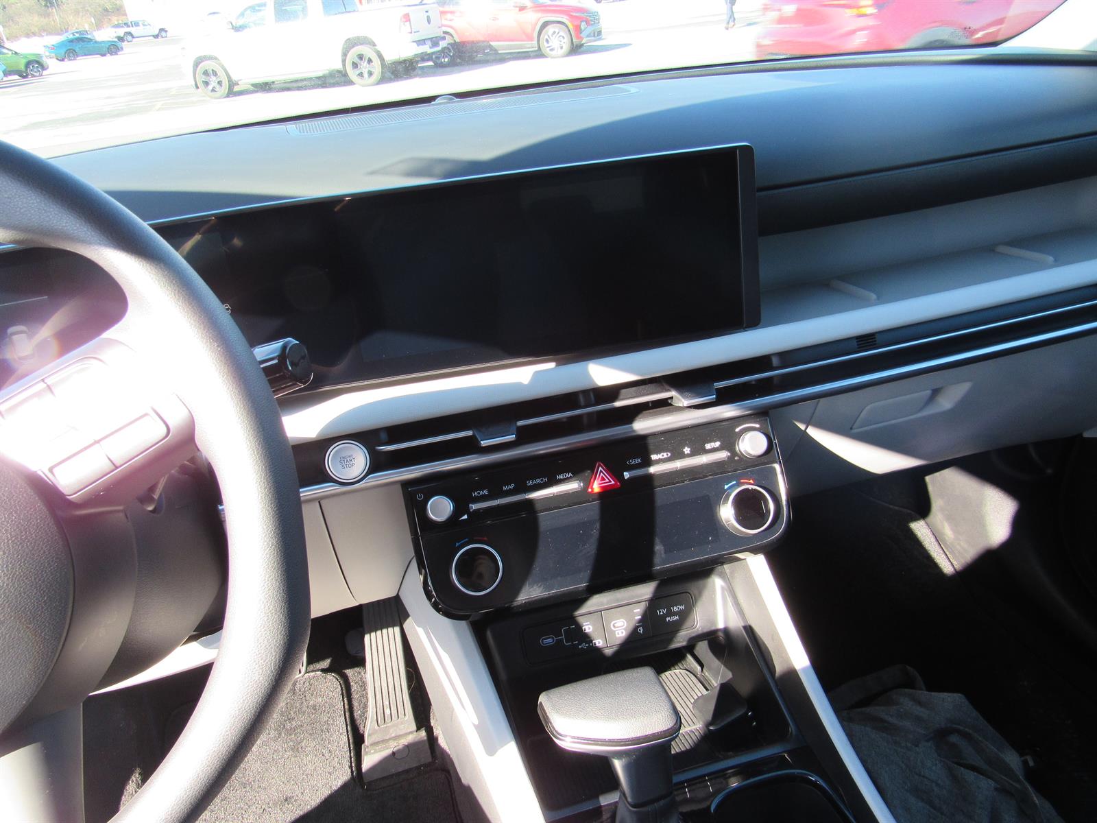 2025 Hyundai Tucson SEL - Photo 16