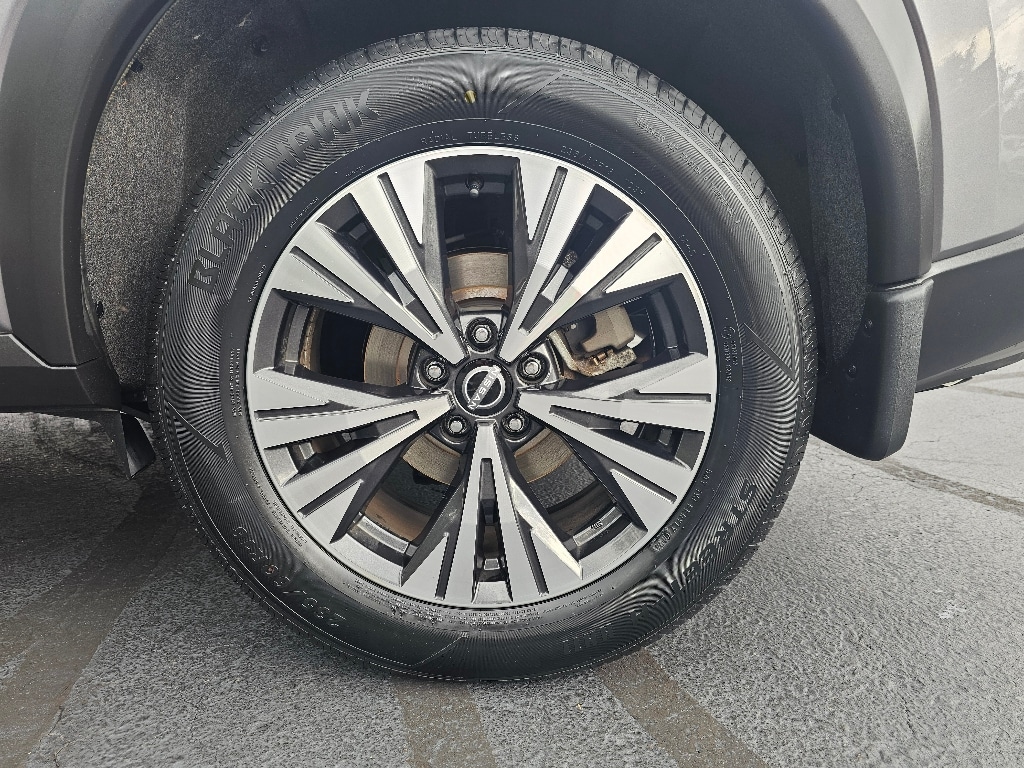 2023 Nissan Rogue SV - Photo 26