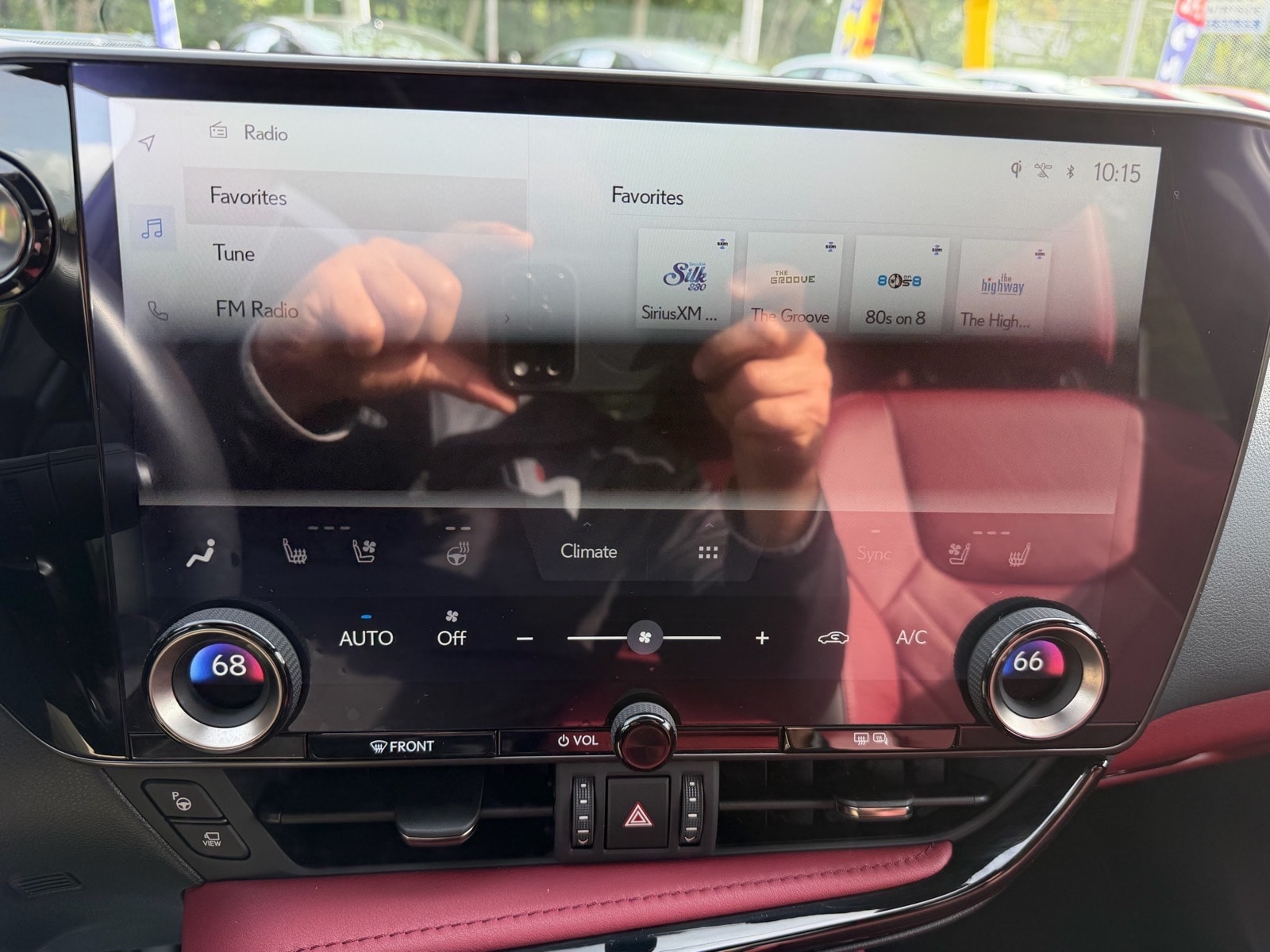 2024 Lexus NX PHEV 450h+ - Photo 22