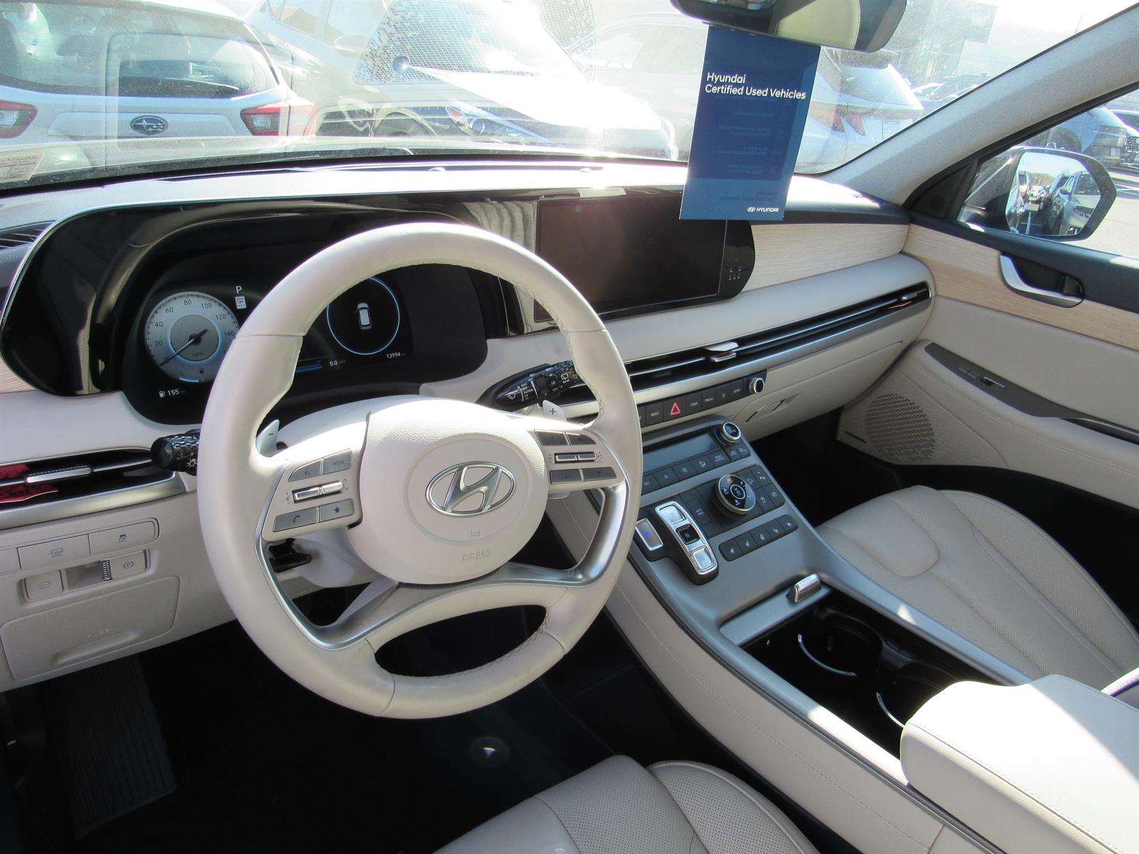 2024 Hyundai Palisade Limited - Photo 12