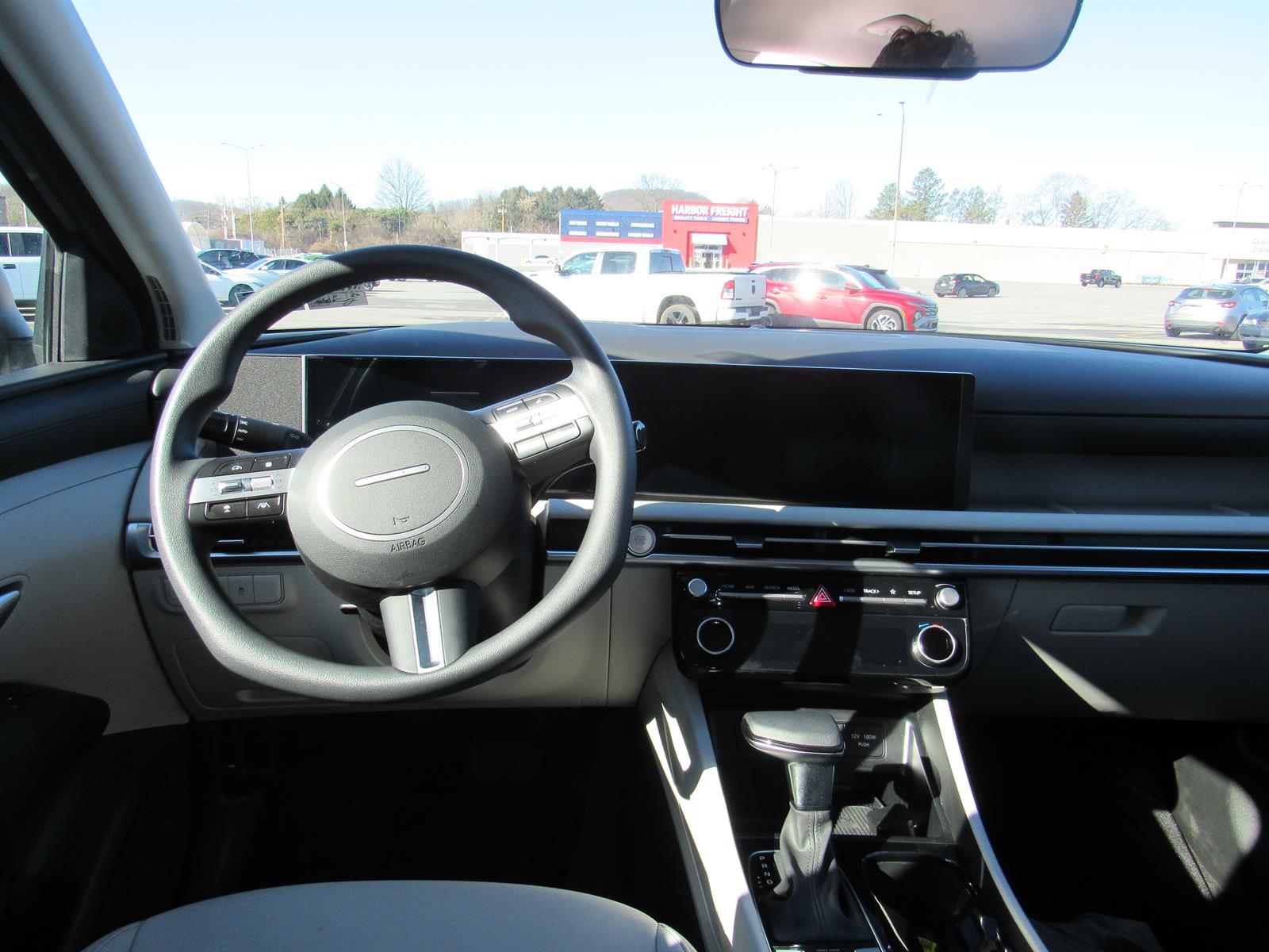 2025 Hyundai Tucson SEL - Photo 14