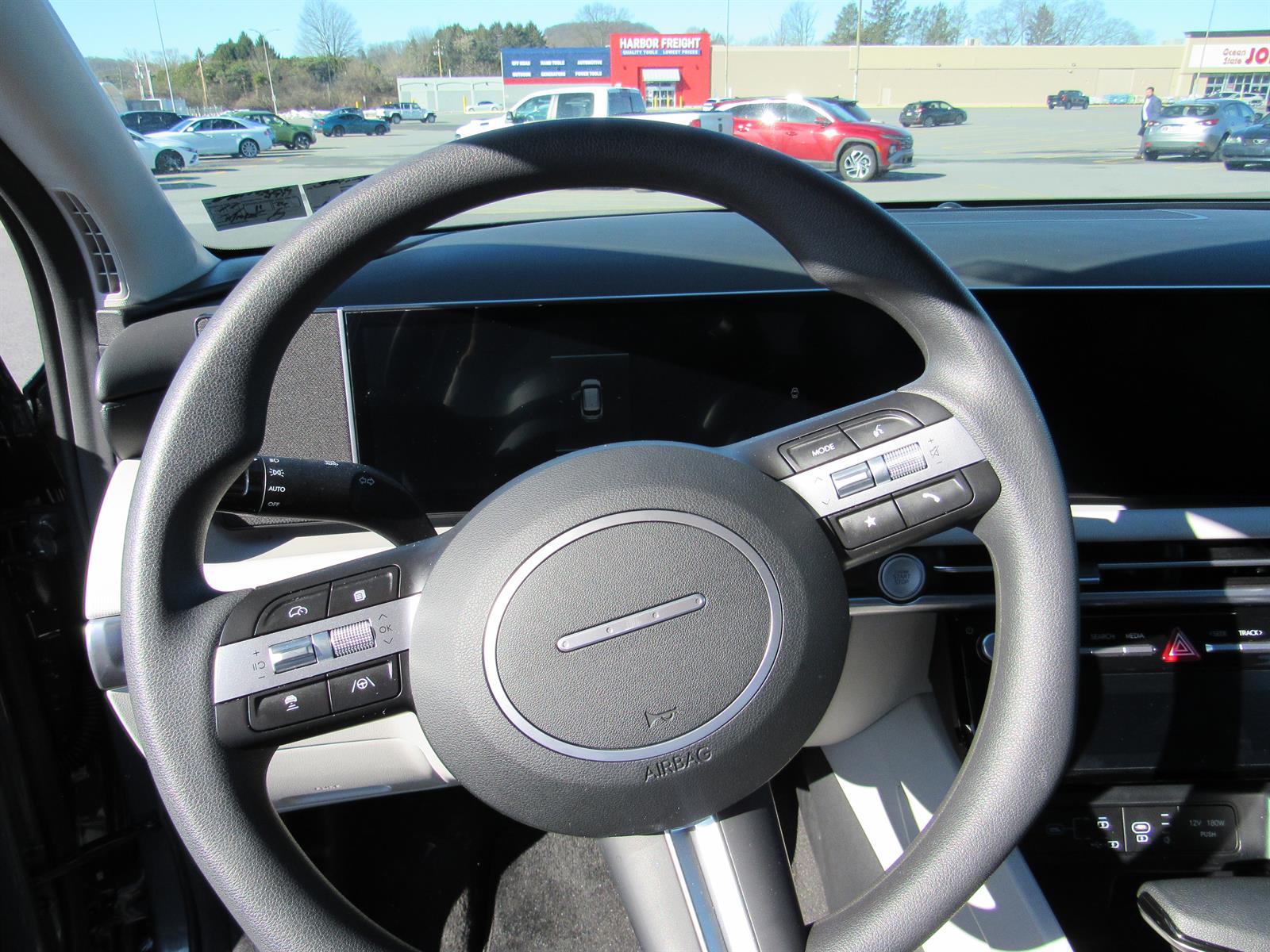 2025 Hyundai Tucson SEL - Photo 15