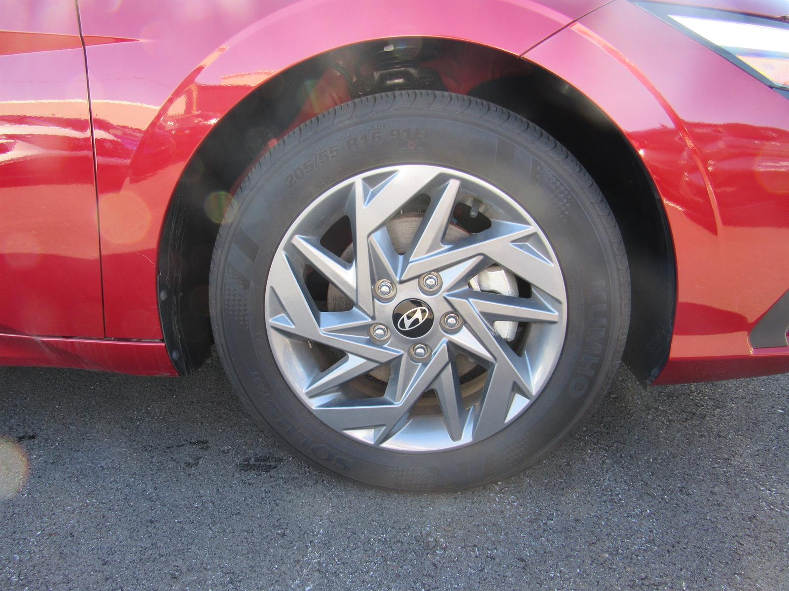 2024 Hyundai Elantra SEL - Photo 22