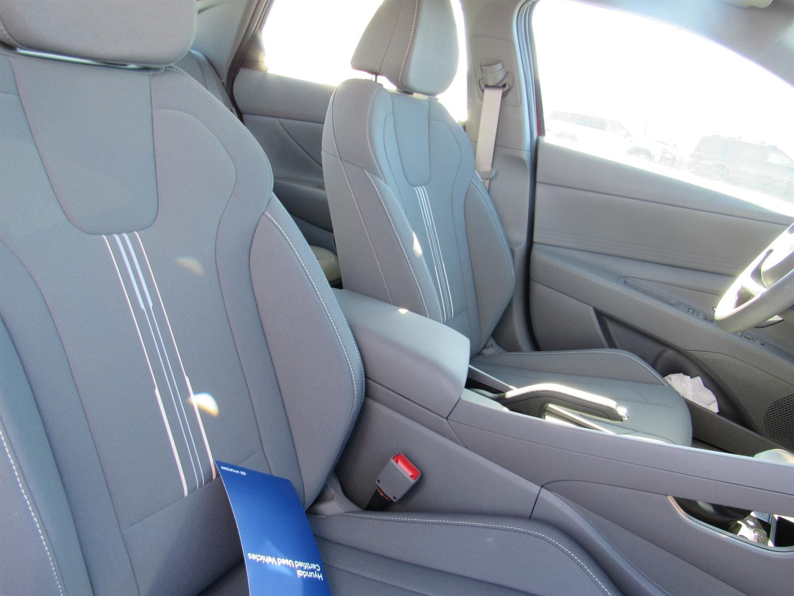 2024 Hyundai Elantra SEL - Photo 17