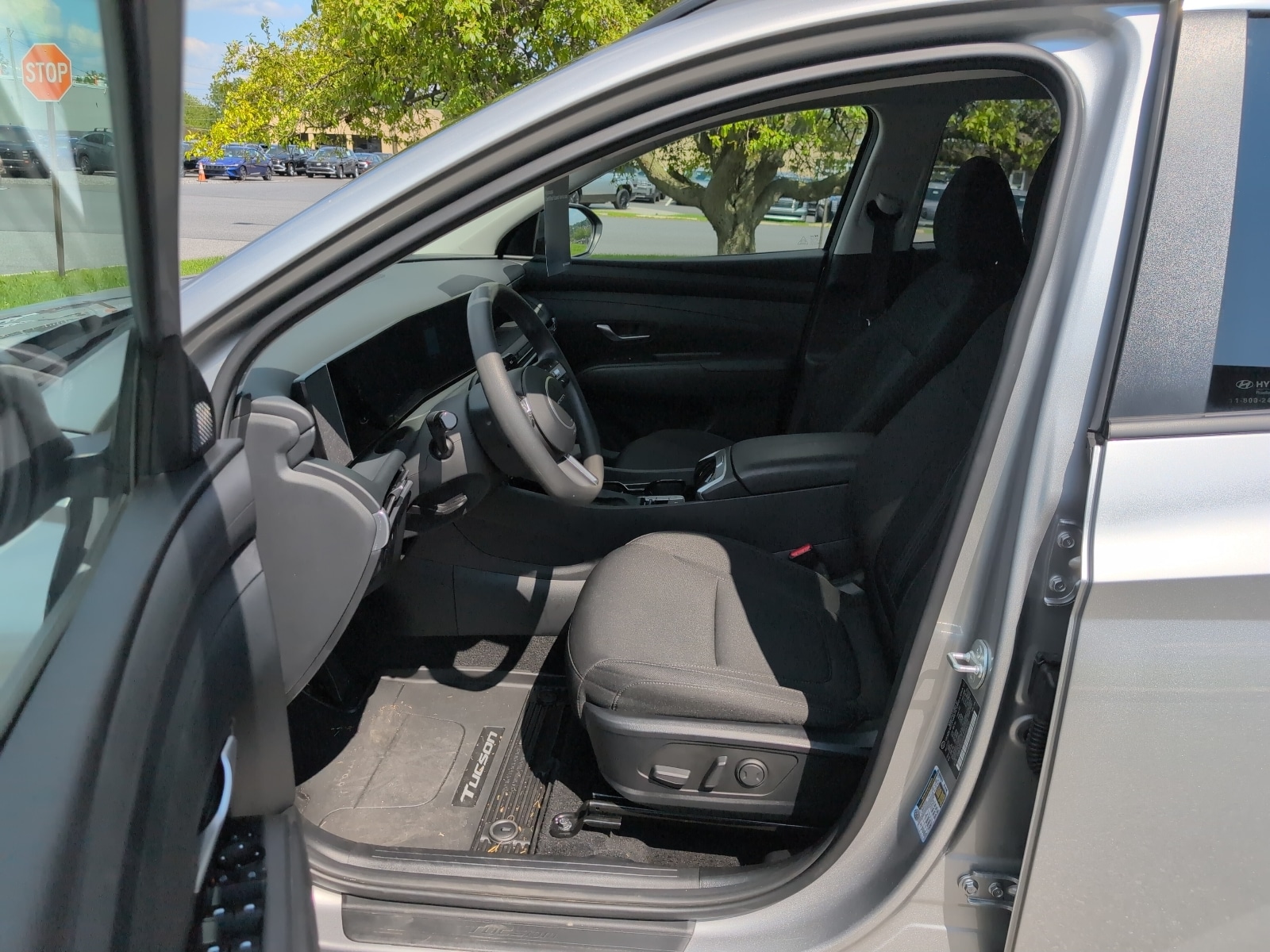 2025 Hyundai Tucson SEL - Photo 13
