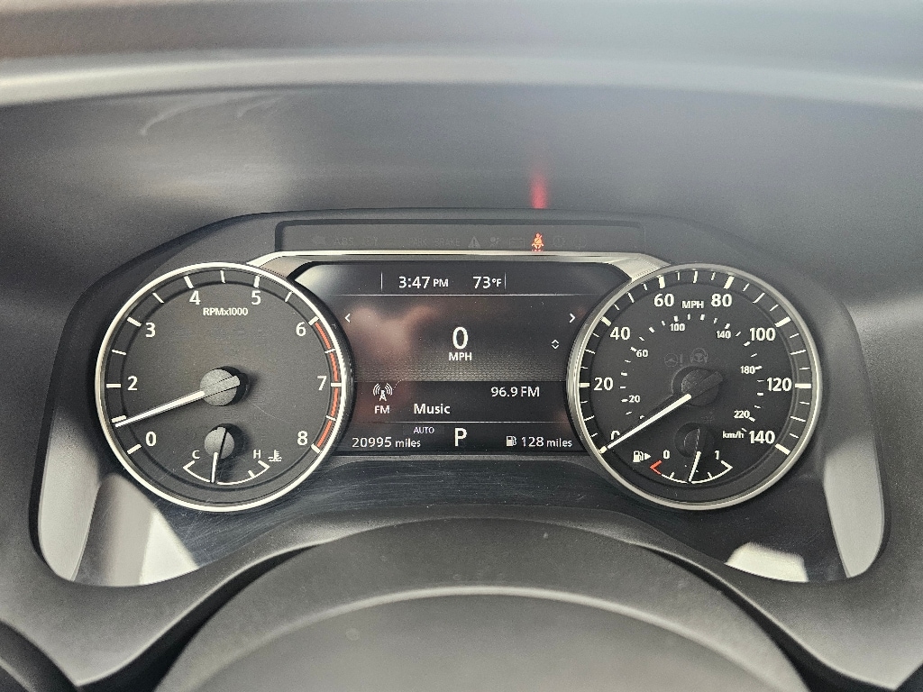 2023 Nissan Rogue SV - Photo 18