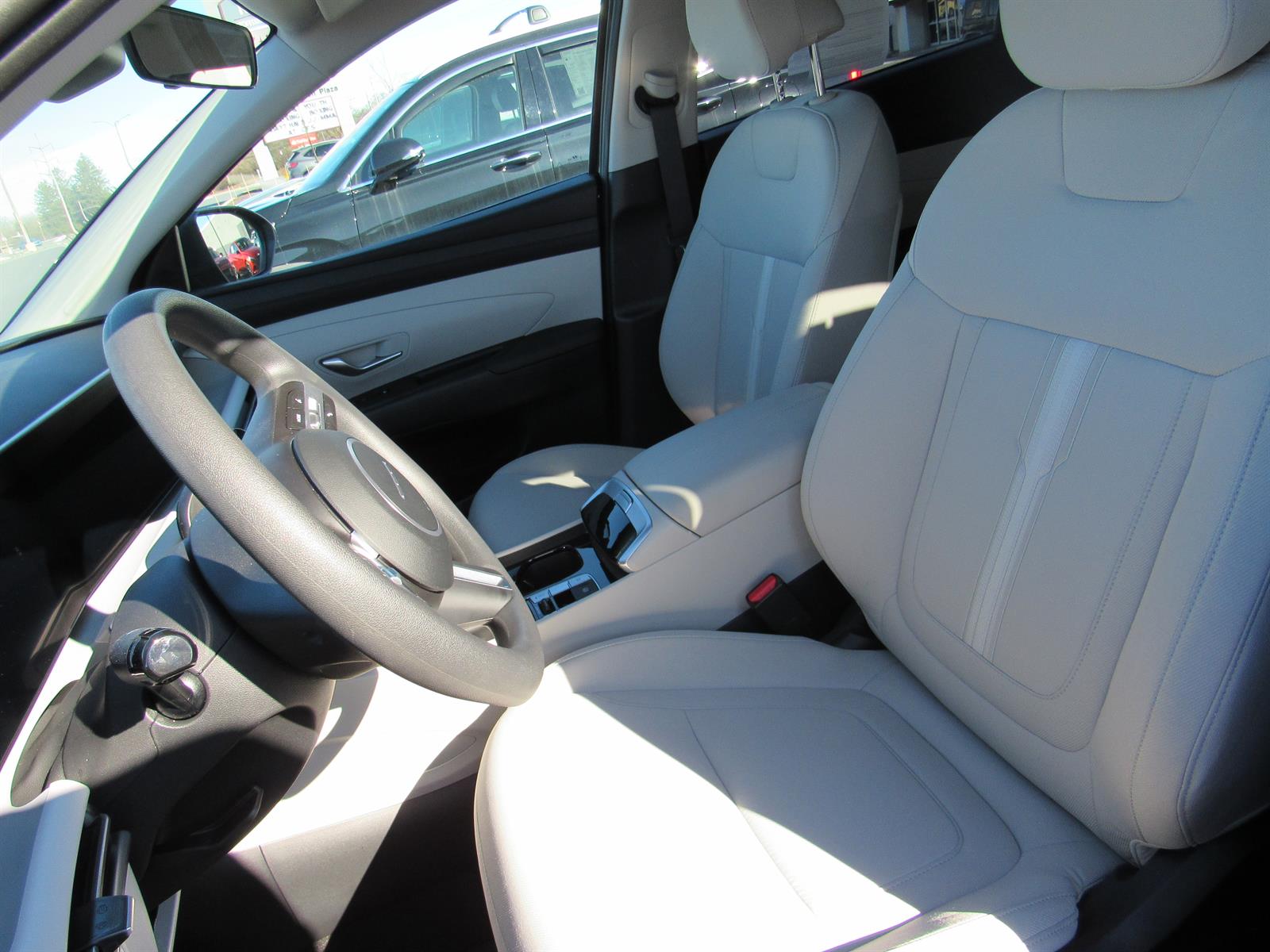 2025 Hyundai Tucson SEL - Photo 12