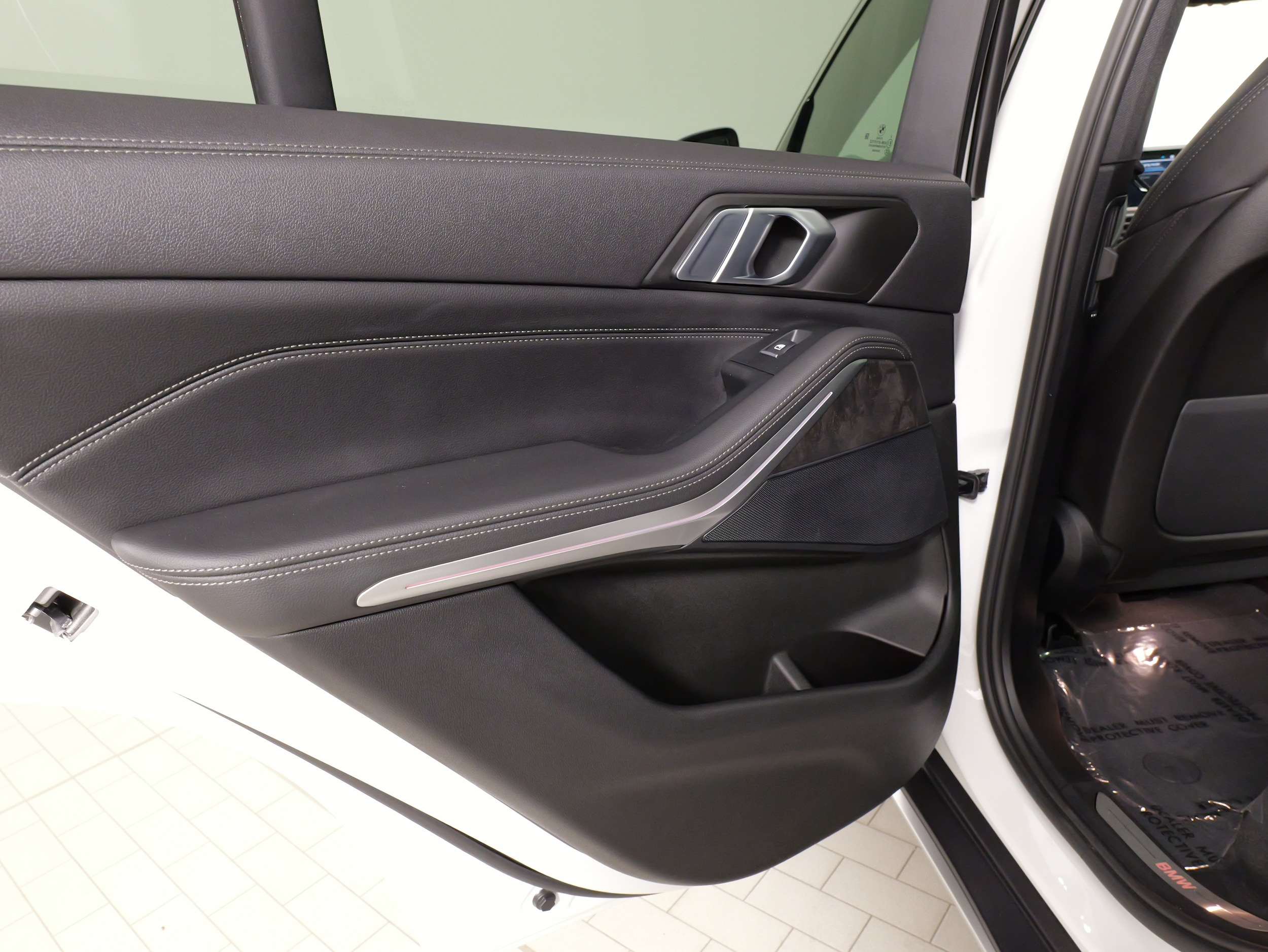 2022 BMW X5 45e - Photo 32