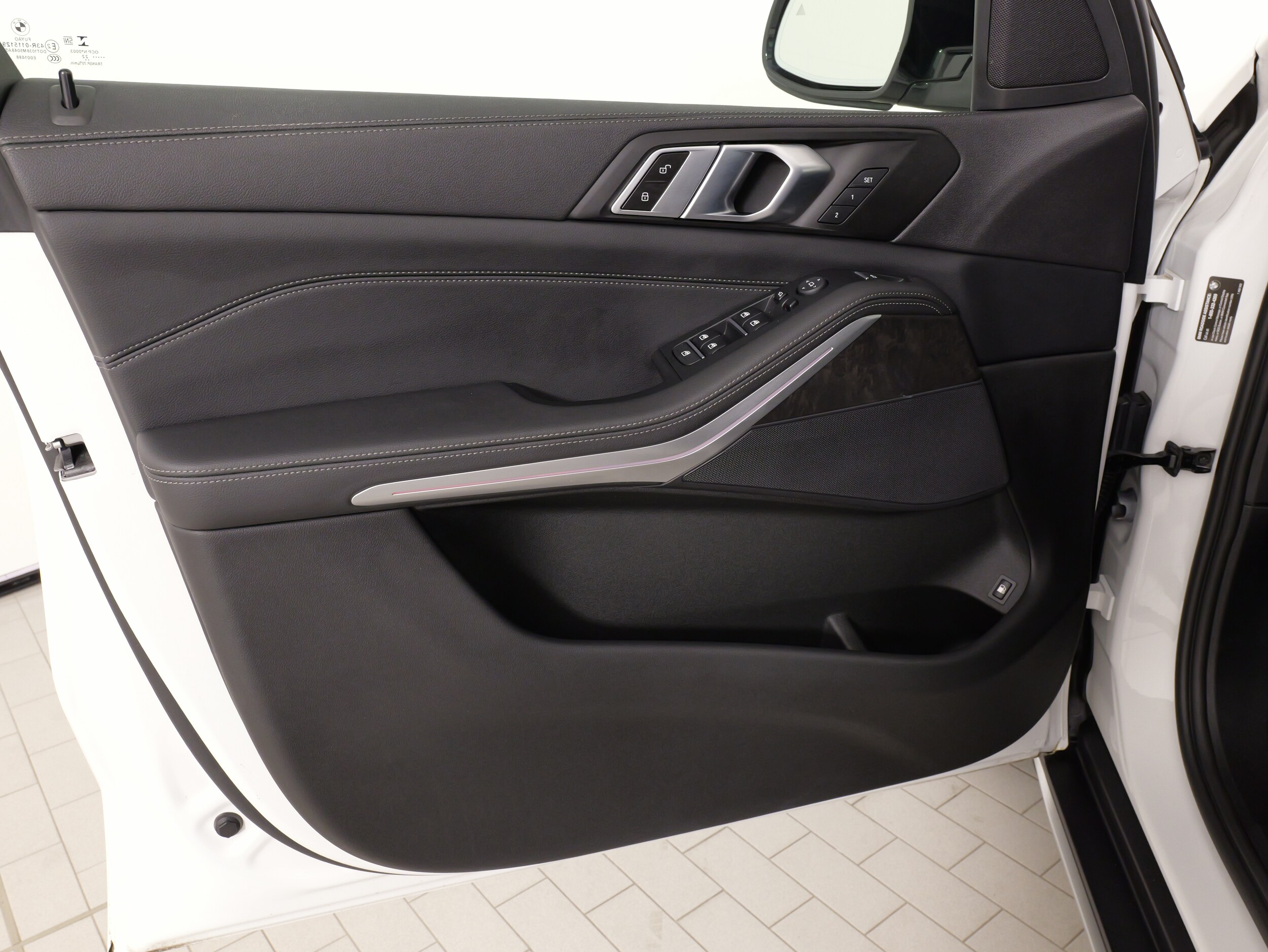 2022 BMW X5 45e - Photo 25