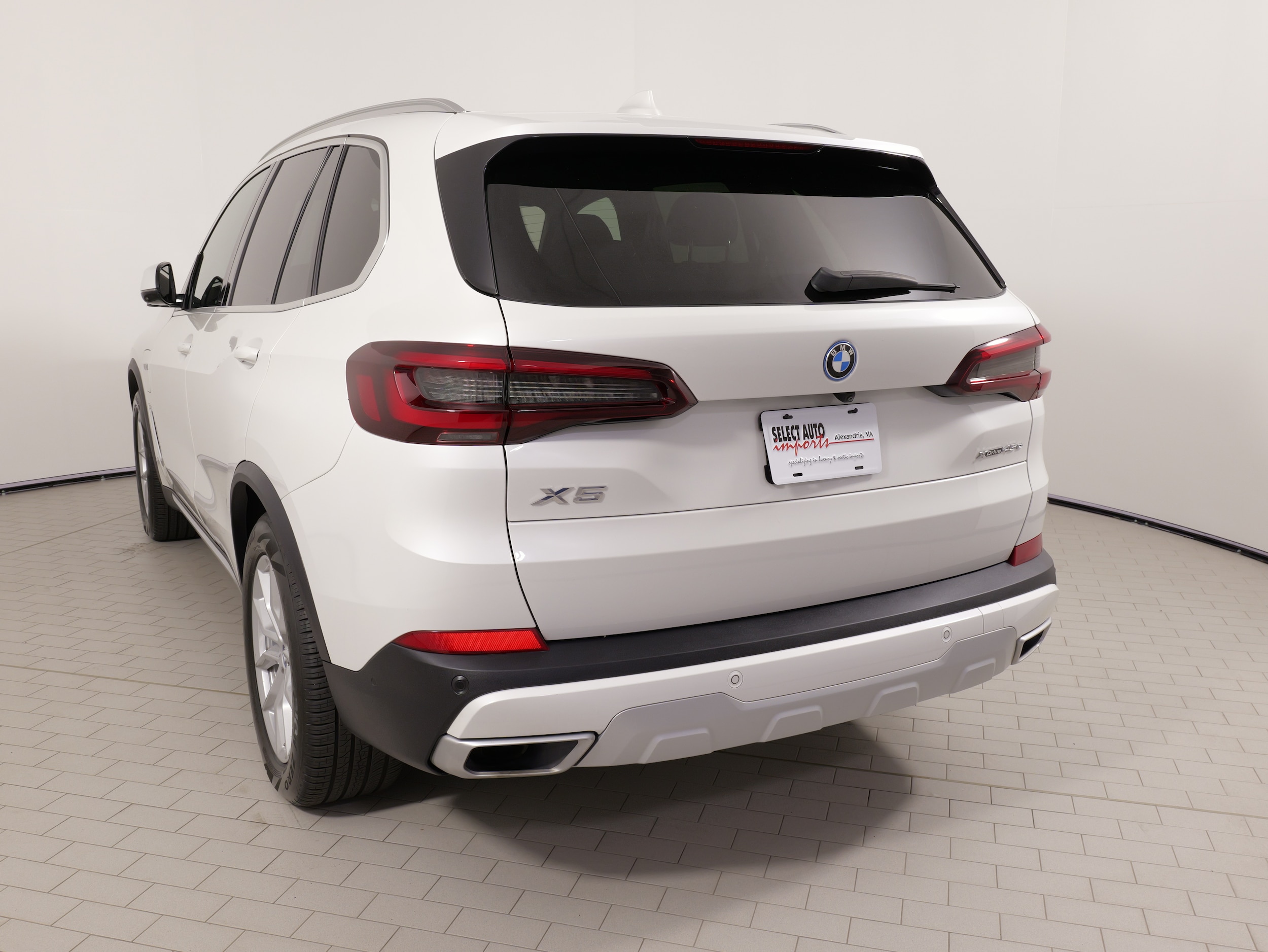 2022 BMW X5 45e - Photo 14