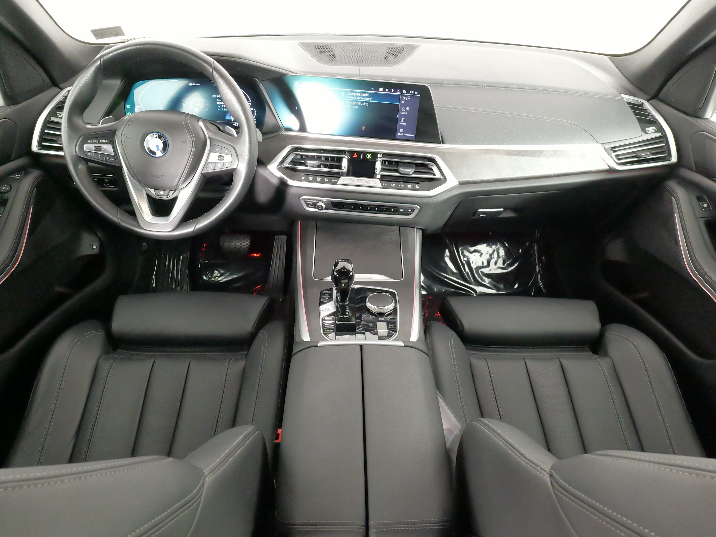 2022 BMW X5 45e - Photo 35