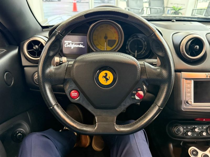 2010 Ferrari California Base - Photo 9