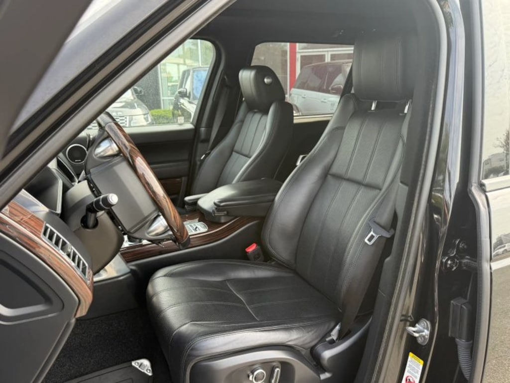 Used 2017 Land Rover Range Rover Supercharged LWB Sport Utility 4D SUV