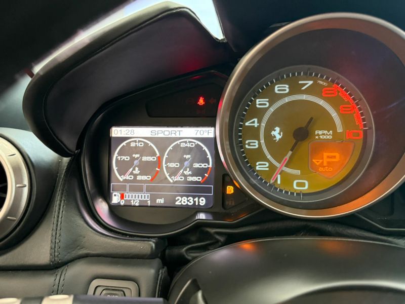 2010 Ferrari California Base - Photo 12