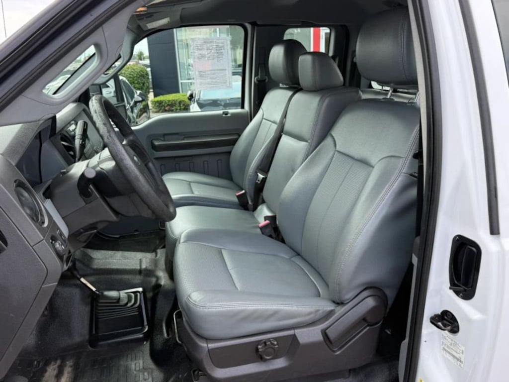 Used 2013 Ford F250 Super Duty Super Cab XL Pickup 4D 8 ft Pickup