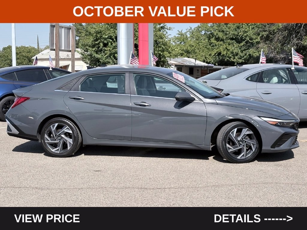 Used 2024 Hyundai Elantra Limited Sedan