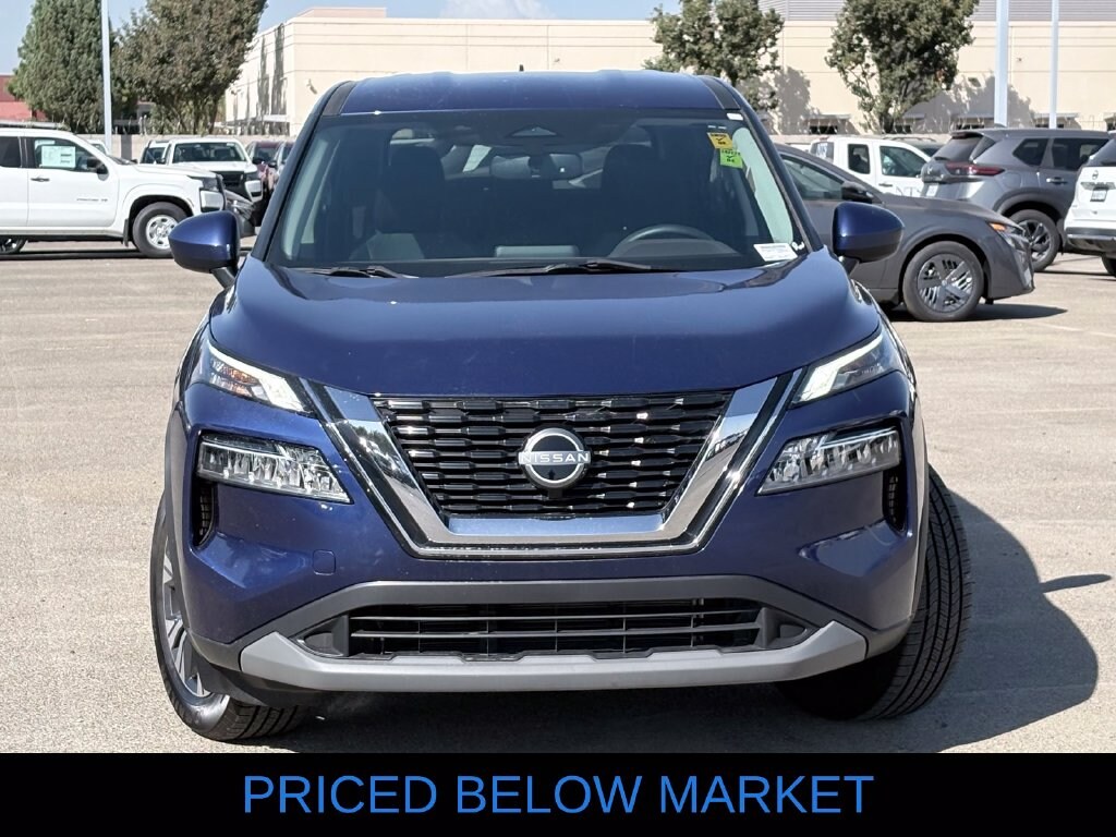 Used 2023 Nissan Rogue SV SUV