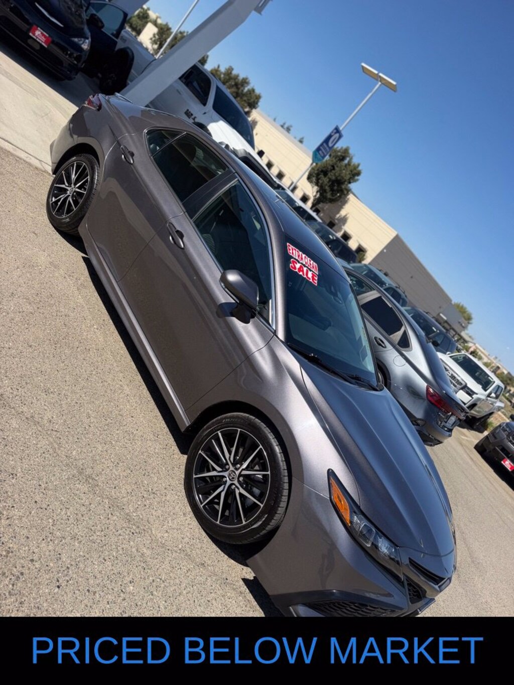 Used 2023 Toyota Camry SE Sedan