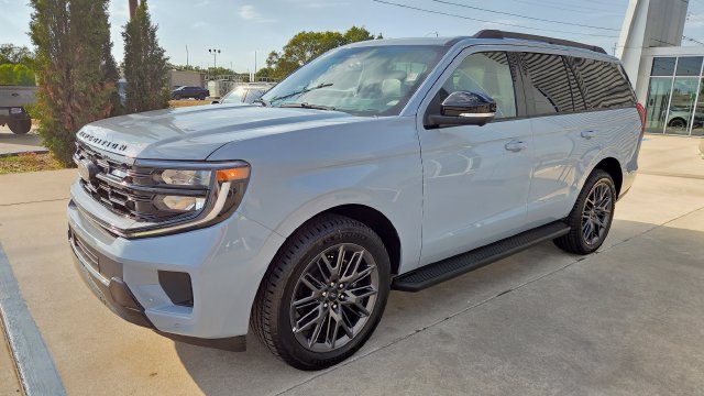 2026 Ford Expedition Platinum&reg; SUV for sale near Shawnee