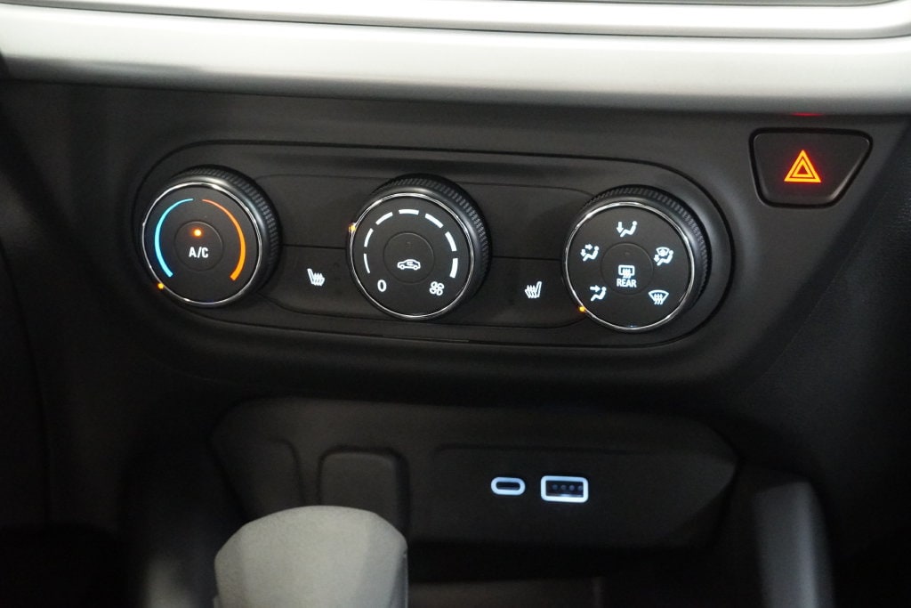 2026 Chevrolet Trax LS - Photo 19