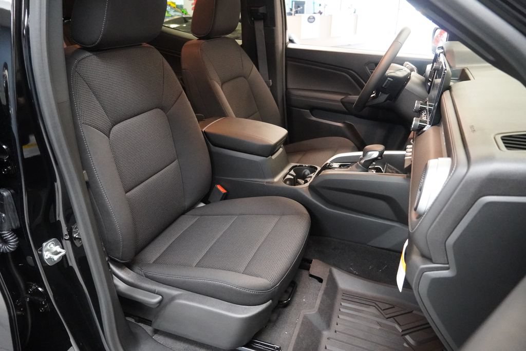 2026 Chevrolet Colorado LT - Photo 22