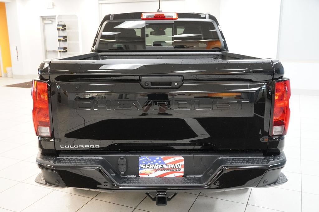 2026 Chevrolet Colorado LT - Photo 9