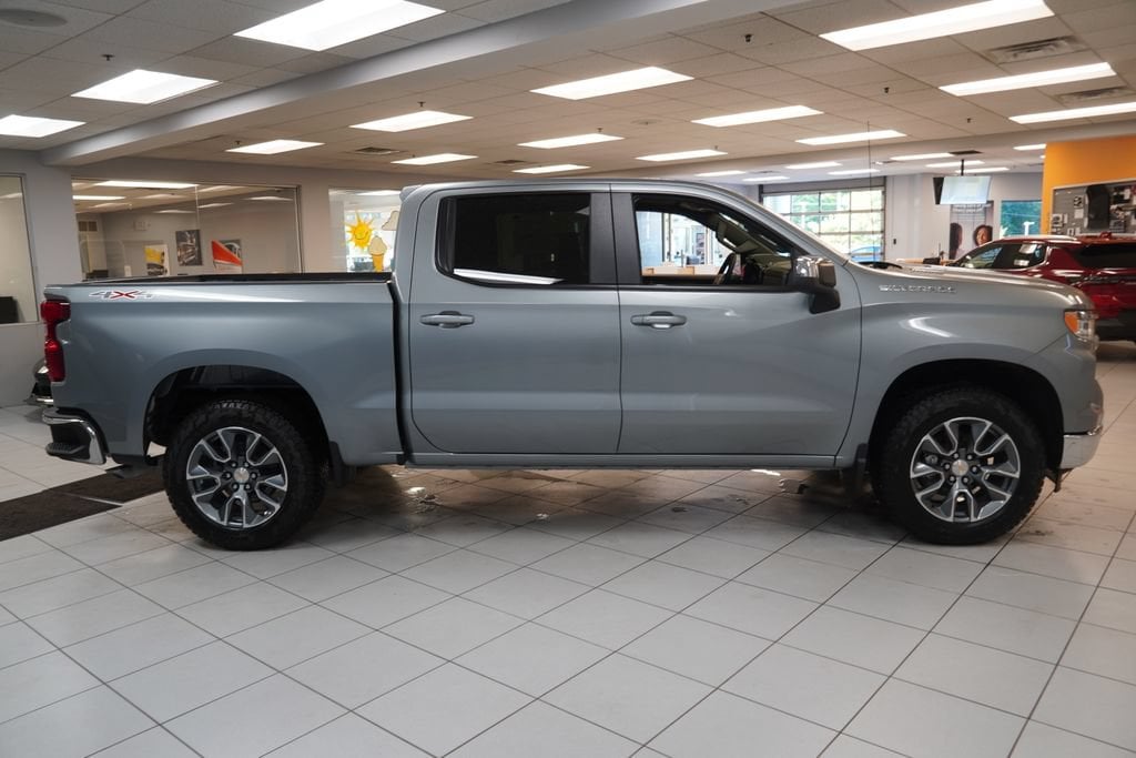 2026 Chevrolet Silverado 1500 LT - Photo 11